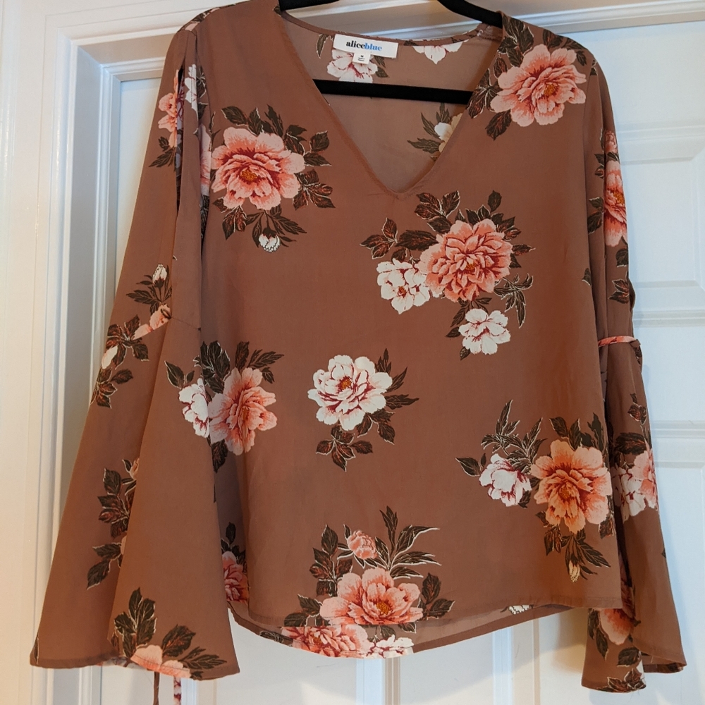 Women's floral blouse